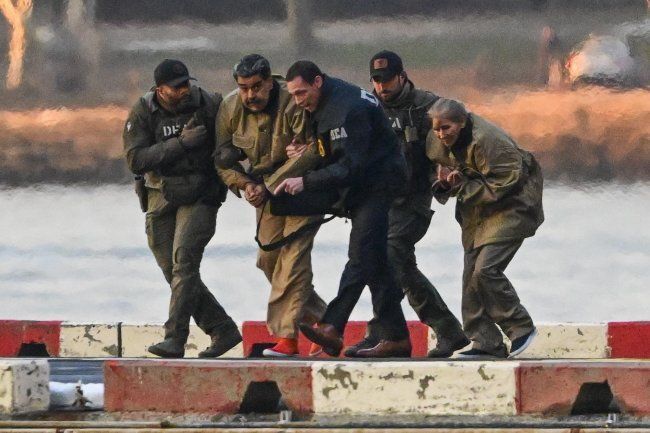 Николас Мадуро в съда: Все още съм президент на Венецуела