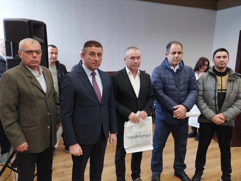 Кметът на Руен с пълна подкрепа към клуба по борба
