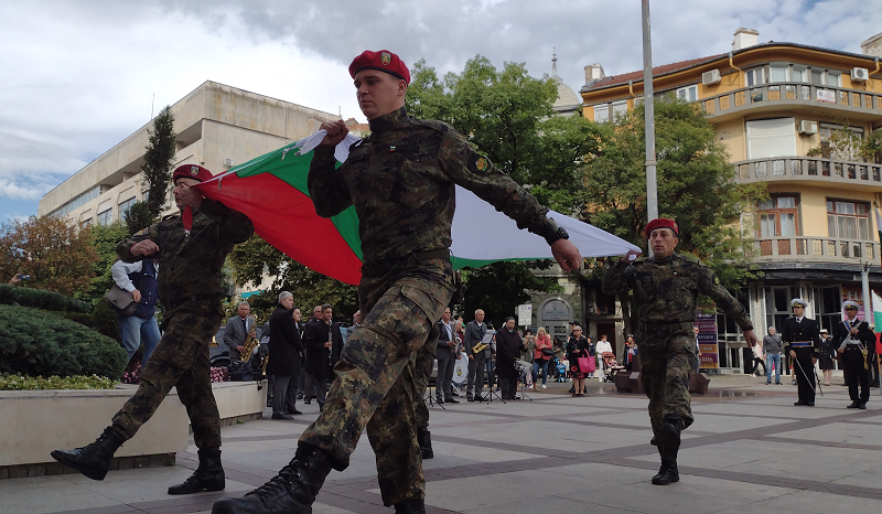 Денят на Независимостта в Бургас (СНИМКИ)