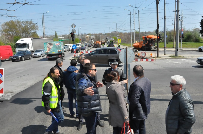 Спешна оперативка заради тапата на Меден рудник