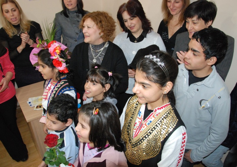 Само двама кандидат-детегледачи за бургаските защитени жилища