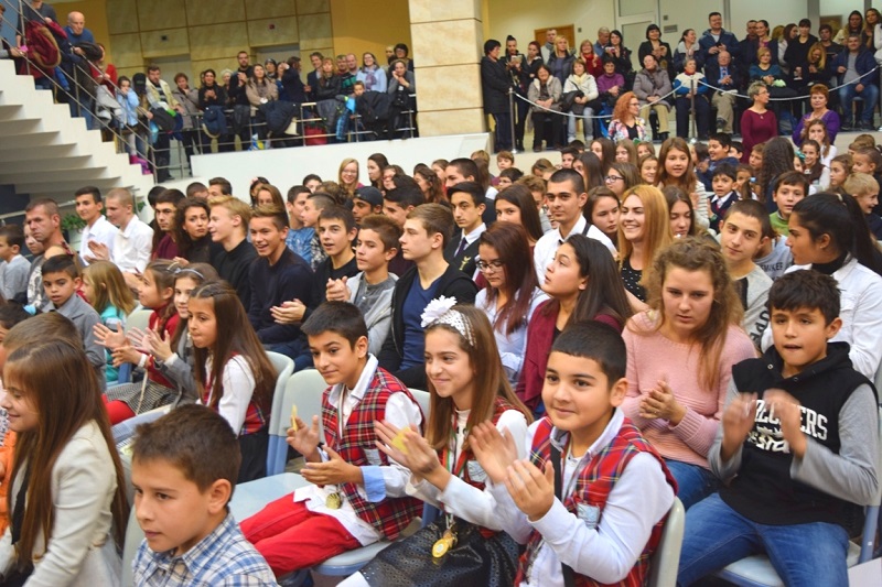 За първи път бургазлии могат да участват в онлайн гласуване за Ученик на годината