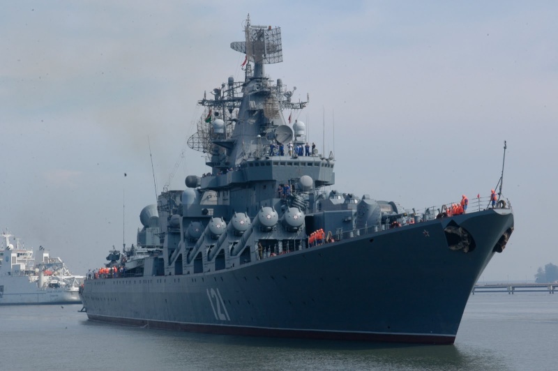 Един моряк е загинал, а 27 са изчезнали при потъването на крайцера „Москва“