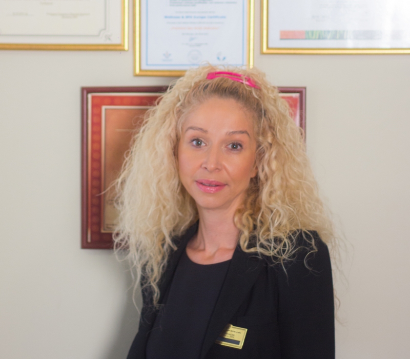 Българският съюз по балнеология и СПА туризъм отличи д-р Светла Шопова с приз "СПА мениджър на годината" 2018