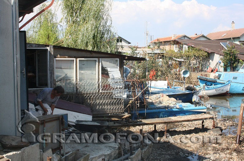 Скъсан менискус отложи курбана в Ченгене скеле