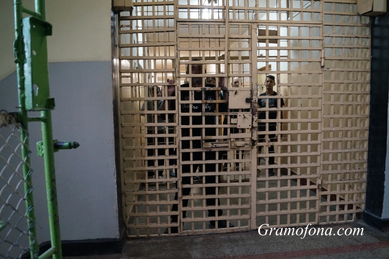 Пандизчия в бургаския затвор написал 500 жалби за година