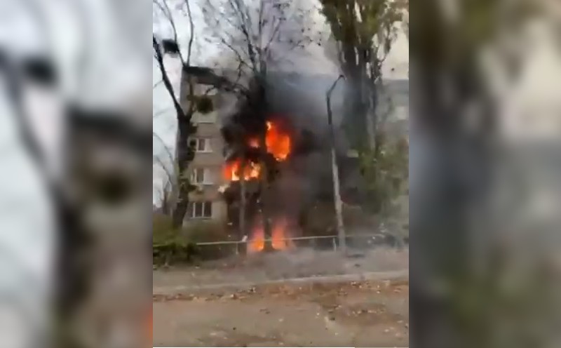Руски ракети удариха жилищни сгради в Киев