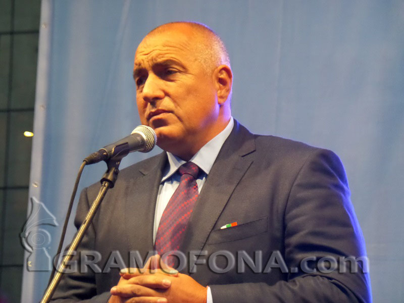 Реформаторите клекнаха пред Борисов
