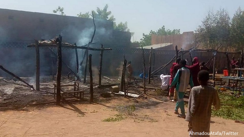Ужасяваща трагедия в Нигер: 20 деца изгоряха при пожар в местно училище