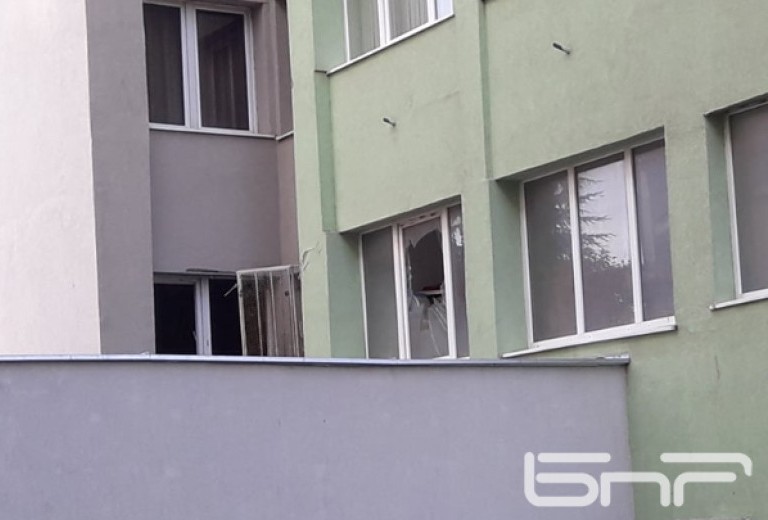 Възрастен мъж пострада при взрив на газова бутилка в Бургас