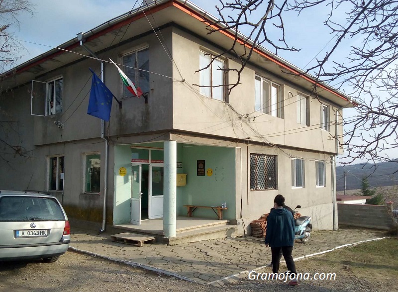 Пълен хаос и груби нарушения в Зайчар, алармират от Демократична България