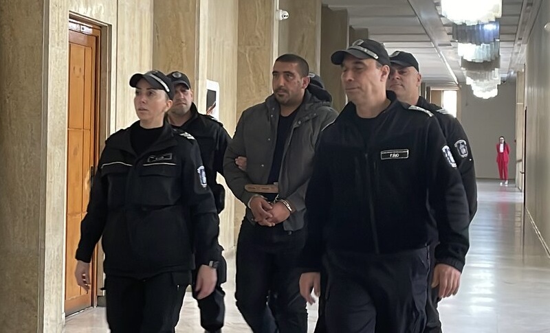 Обвиненият в убийството на Стефан Денев в Слънчев бряг сам поиска да остане в ареста