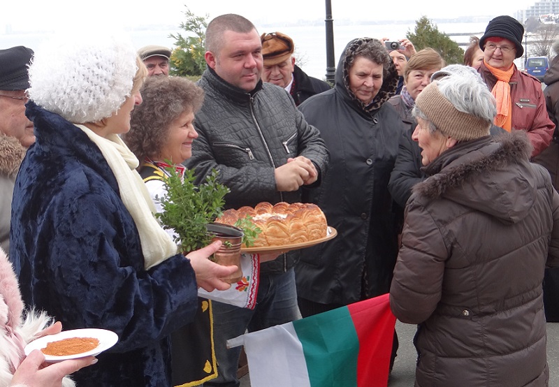 В Свети Влас ще отбележат началото на лозарската година с ритуално зарязване на лозница