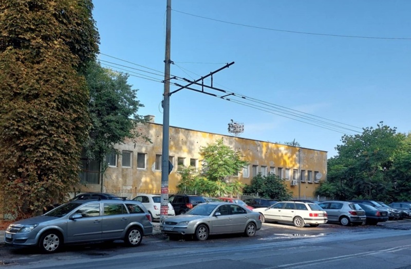 Община Бургас е готова да обособи 200 паркоместа на бул. „Мария Луиза“