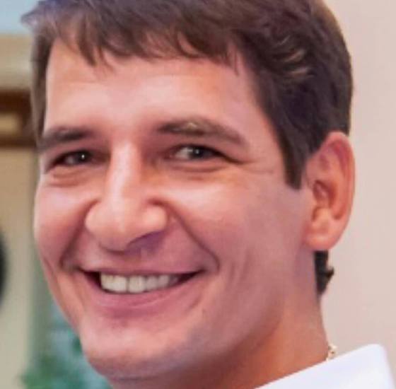 Двама мъже с качулки нападнаха  кандидат-кмета на Зидарово Христо Бардуков