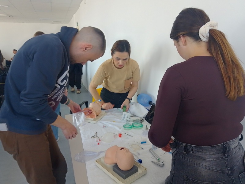 Детската болница в Бургас провежда международен семинар по анестезиология и интензивно лечение