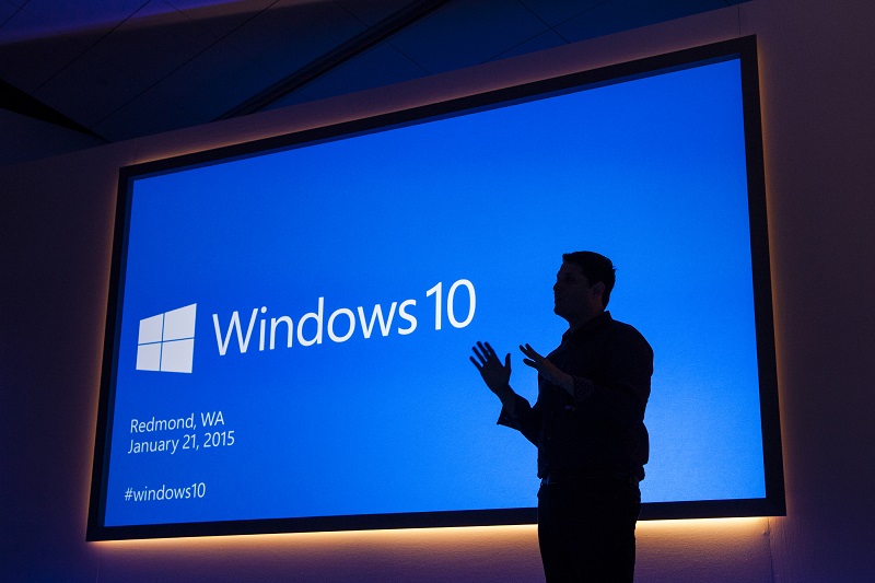 Руски комунисти заподозряха Windows 10 в шпионаж