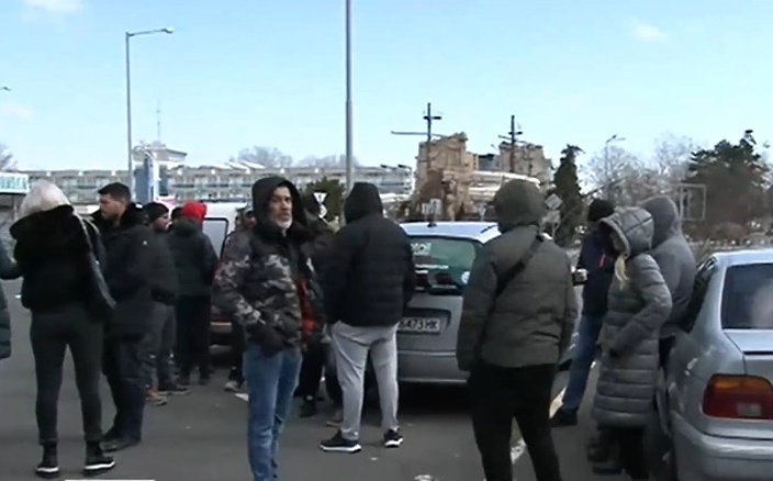 Протестно автошествие премина през Несебър