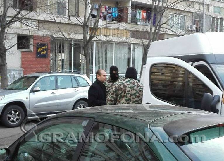 И живеещи в Изгрев чули експлозията от аптеката в Славейков