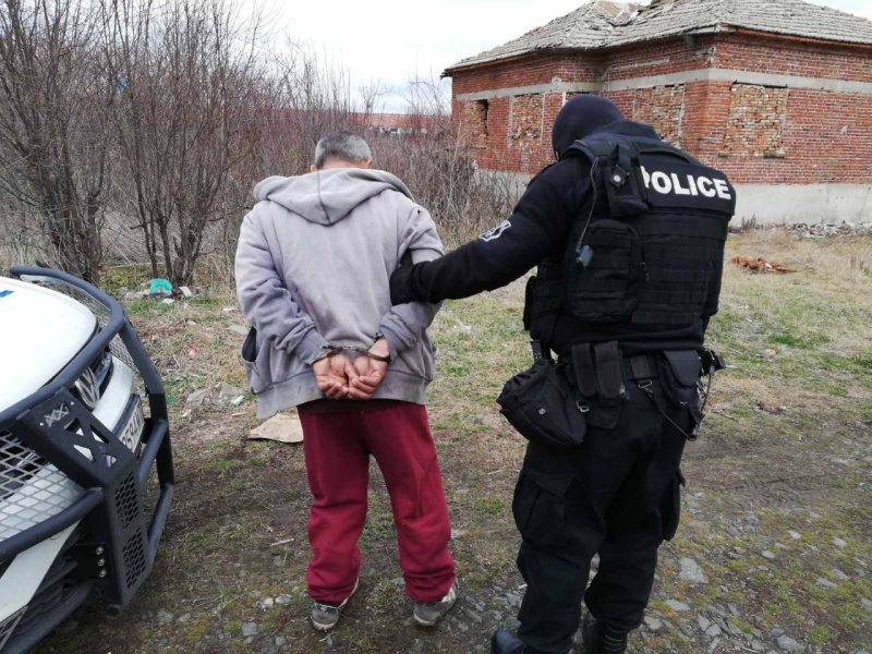 36 души са задържани при спецоперациите срещу битовата престъпност в Бургаско