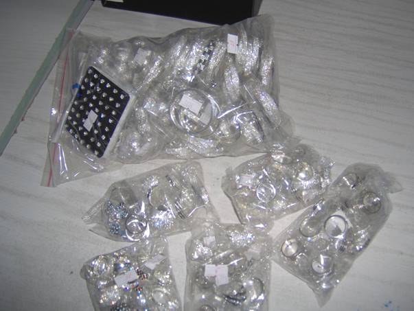 5 килограма сребро откриха в дрехи служителите на МП Малко Търново