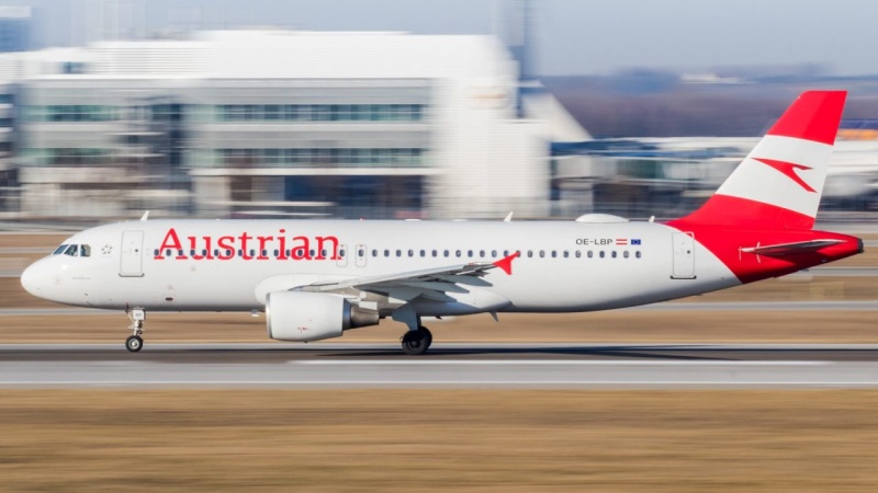 Австрия забрани полетите от България 