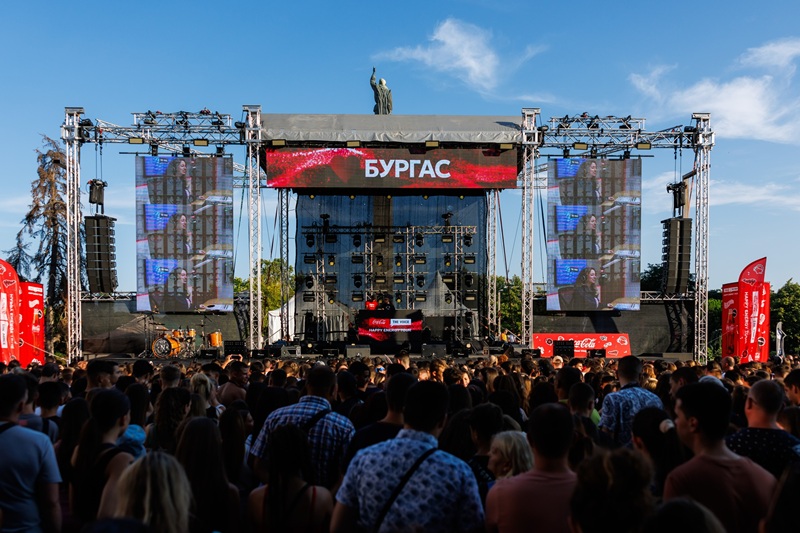 Coca-Cola The Voice Happy Energy Tour 2025 в Бургас – музиката на лятото, незабравими емоции и хиляди усмивки