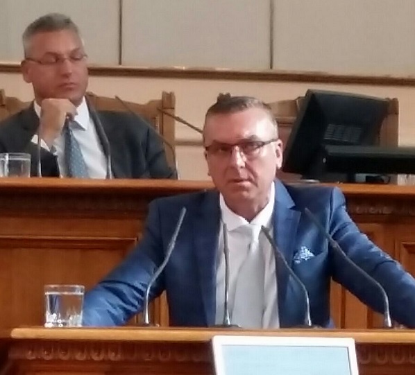 Бургаски депутат се пребори за риболовните дневници на рибарите