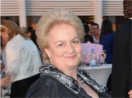 Почина астроложката Светлана Тилкова-Алена