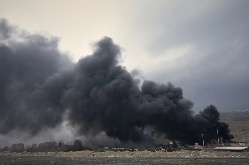 Десетки ранени в Израел след удари с ирански ракети