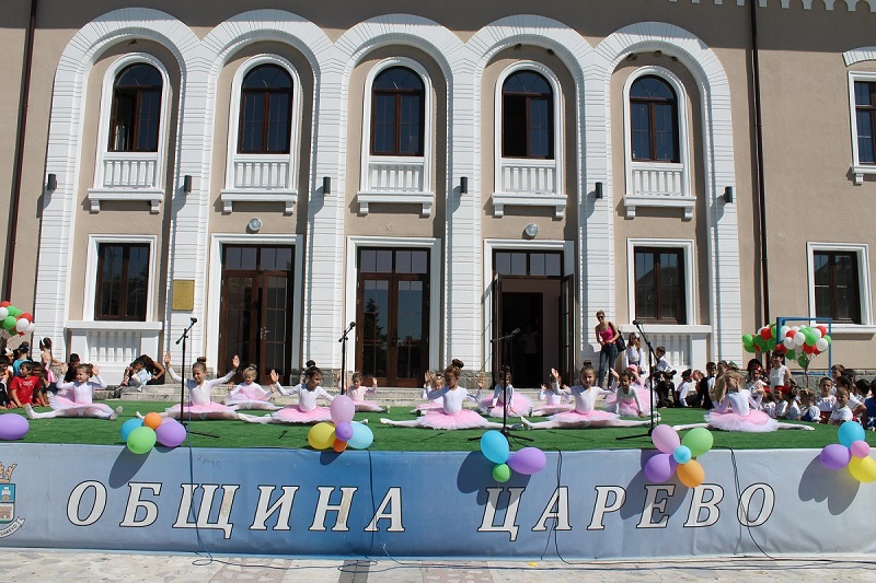 Нестинари ще закрият фестивала "Огън и море" в Царево