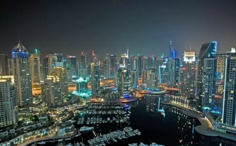 Европейски авиокомпании спряха полетите си до Дубай