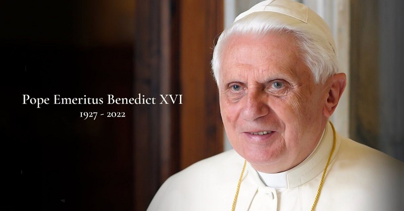 Почина бившият папа  Бенедикт XVI