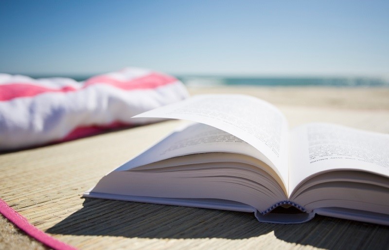Лятно книжно изложение на Флората