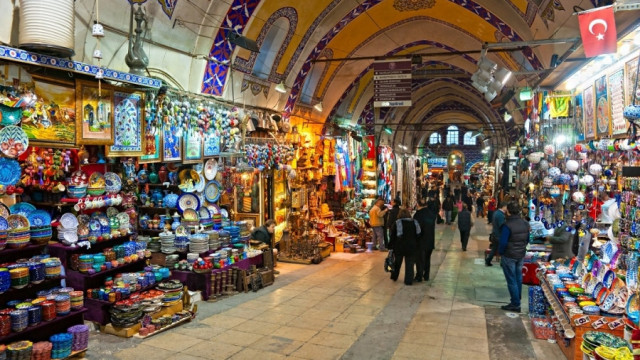 В Турция притеснени заради огромния брой пазаруващи българи