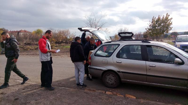 Долно Езерово помага на наводнените села 