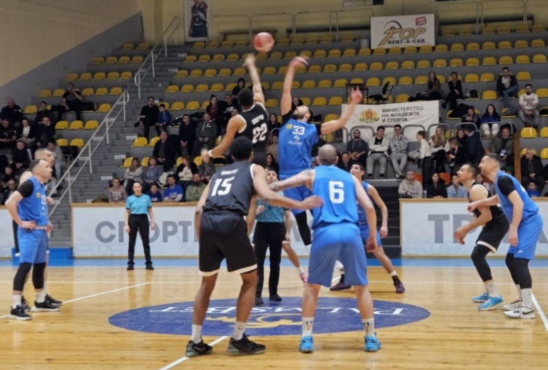 И баскетболният Черноморец разби Левски в столицата
