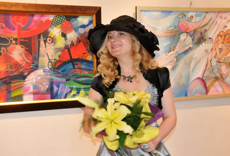 Бургаската художничка Лора Янева почина от ковид