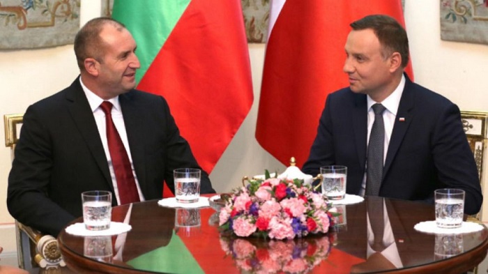 Румен Радев посреща президента на Полша