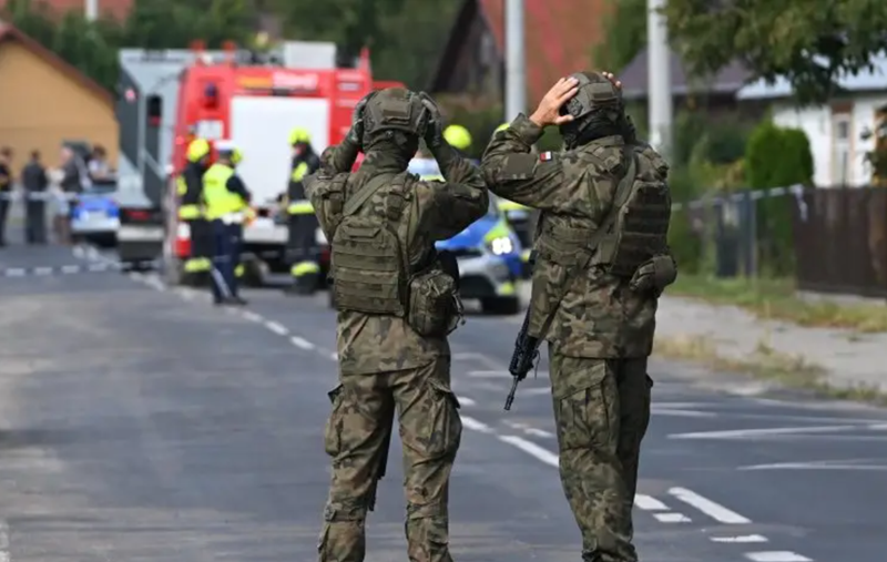 Европарламентът прие ''военен Шенген''
