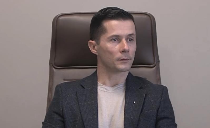 Кметът на Царево с остра позиция срещу арести на роми