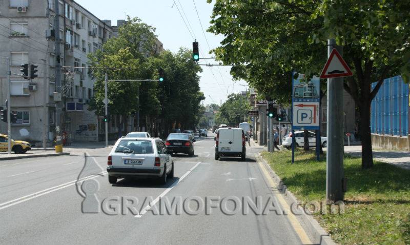 Шофираме с не повече от 35 км/ч в Бургас