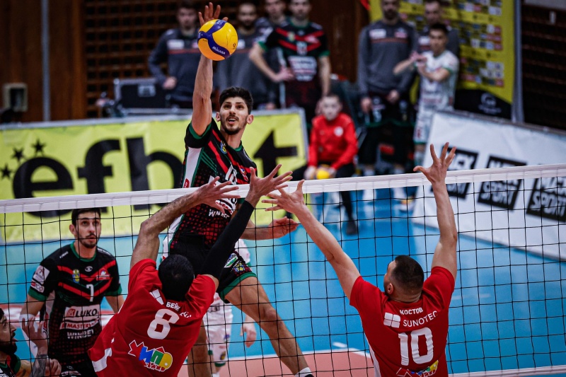 Нефтохимик срази ЦСКА насред София