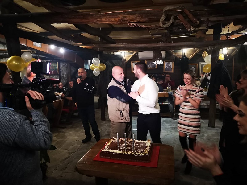 Министерство с изненада за рождения ден на Пламен Карашев