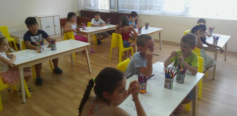 Над 800 деца получиха помощ и подкрепа по проект „Услуги за ранно детско развитие в община Камено“