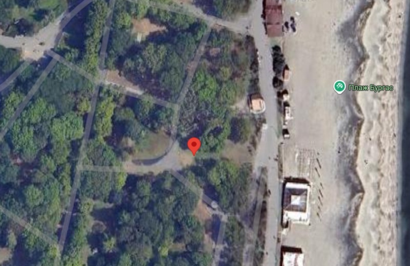 В Бургас откриват Алея на човечността