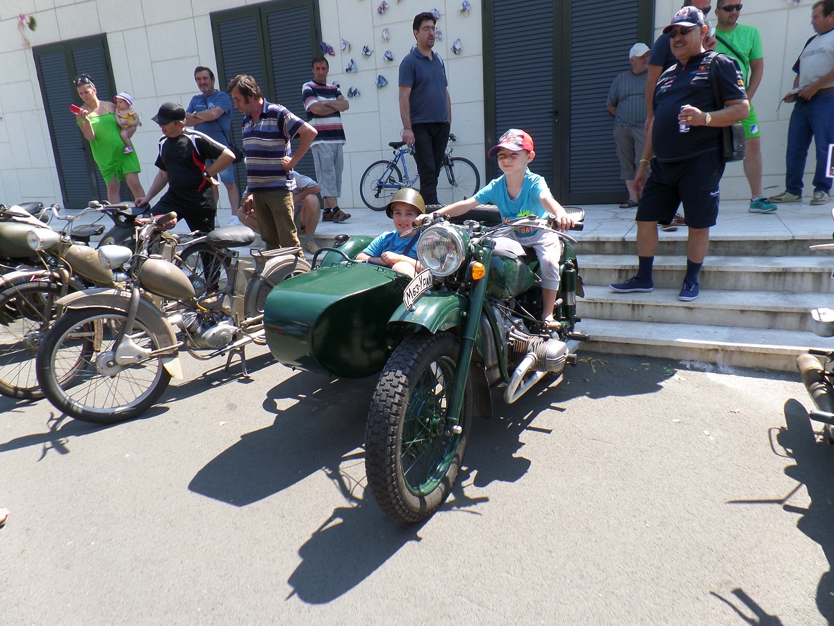Собственик на най-големия мотоциклетен музей в Европа идва в Бургас