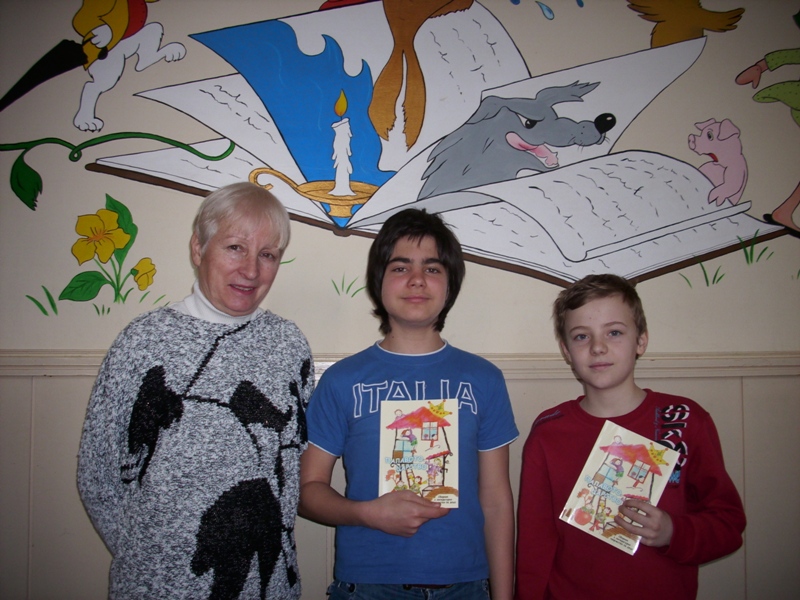 Пишещи и четящи деца се срещат в бургаската библиотека „Пейо Яворов”