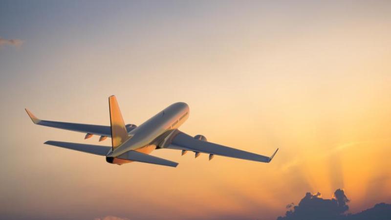 Държавата ще плаща по 35 евро за всяка седалка в самолет на турист