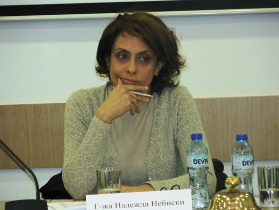 Външно привика Надежда Нейнски в София